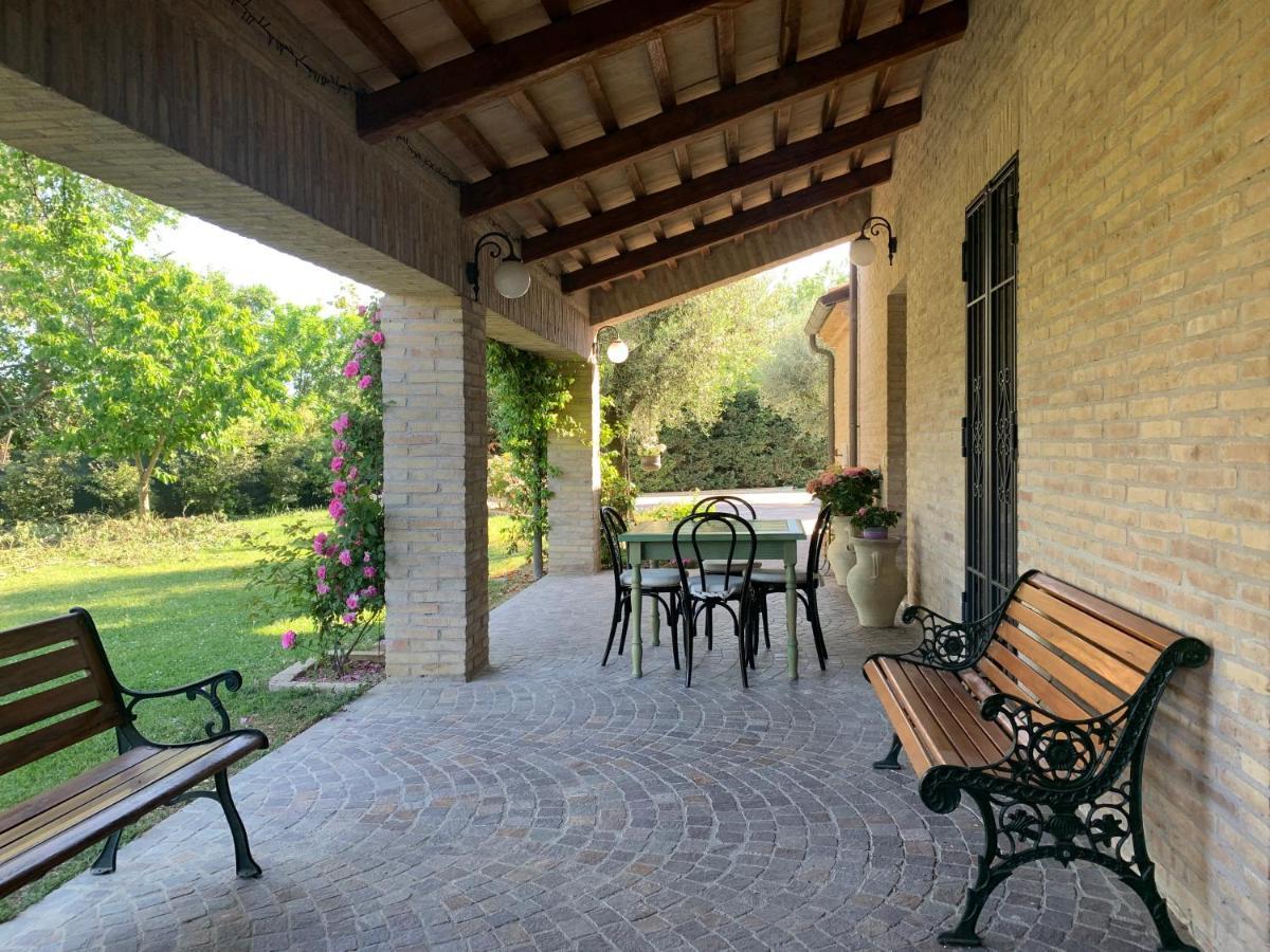 Guest House Vagamondo Fano Eksteriør bilde